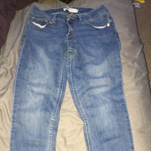 Levi’s skinny jean (Juniors)